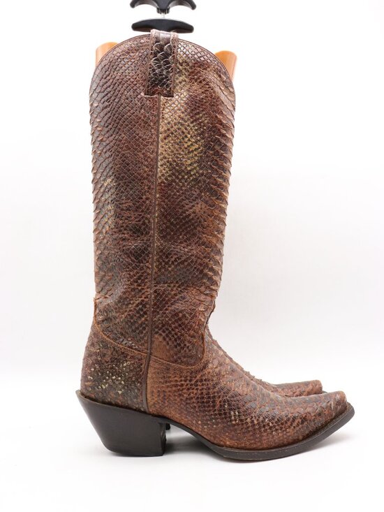 Idyllwind Shoes - Idyllwind Slay Boots Women’s Size 8 B Brown Snakeskin Print Snip Toe Pull On